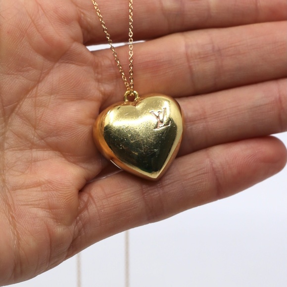Louis Vuitton Heart Gold Plated - Picture 7 of 8